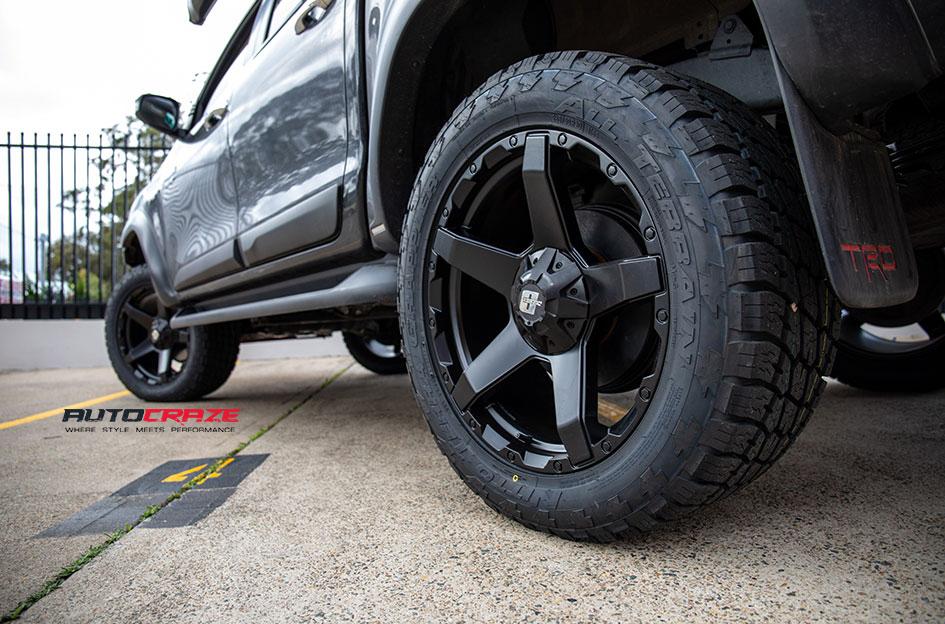 TOYOTA HILUX N80 4WD EXODUS MATTE BLACK